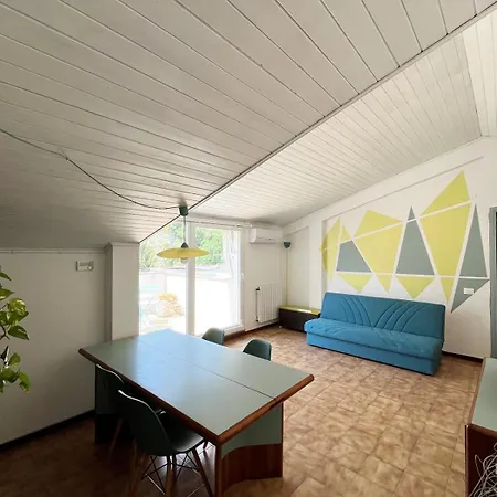 Casina T&a * Formia